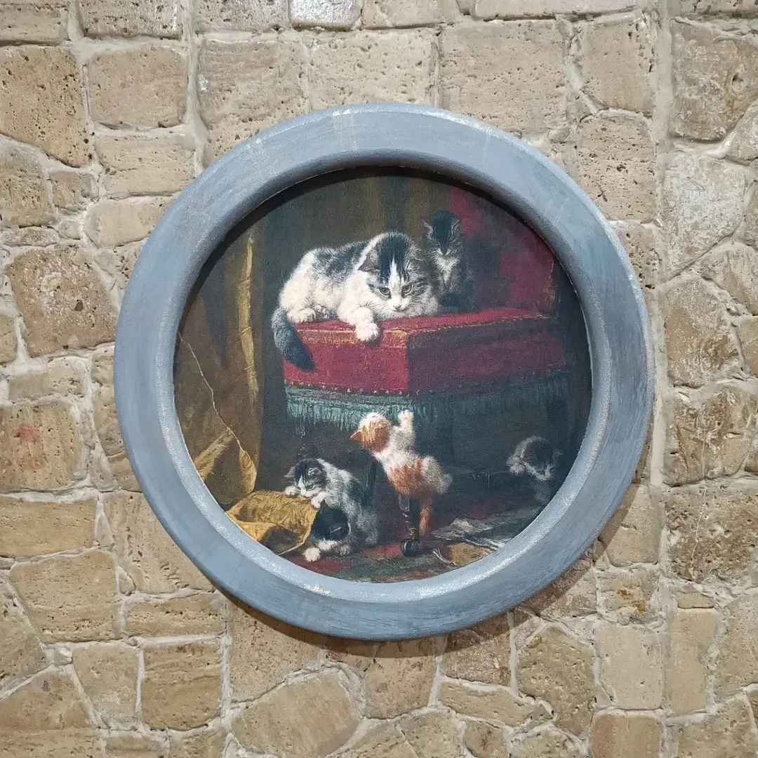 تابلو بچهگربههای بازیگوش